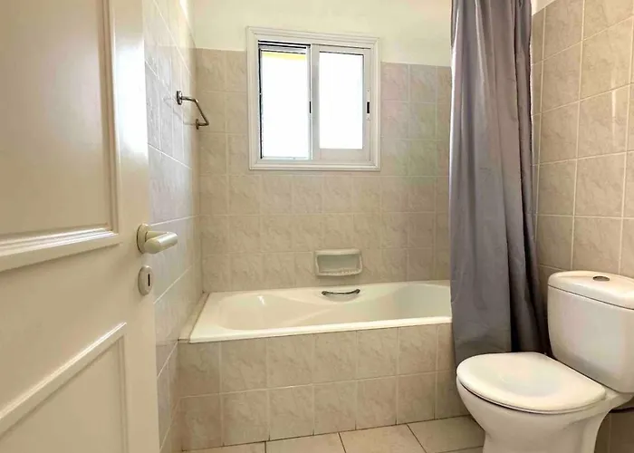 New Cozy Near The Sea!