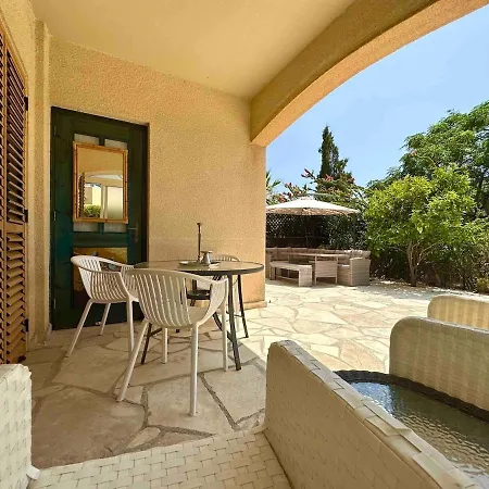 Apartment New Cozy Near The Sea! Paphos